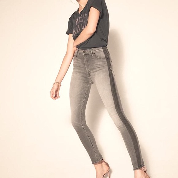 MOTHER Denim: The Swooner Super Moon - Picture 2 of 7